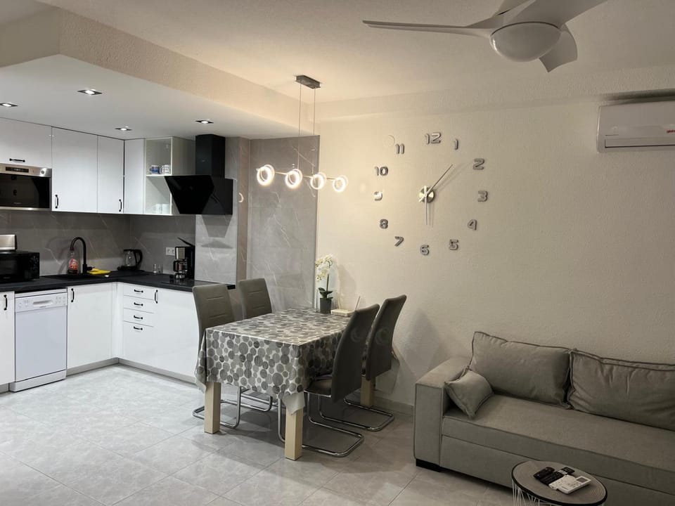 Apartamento Jola Apartment in Torrevieja