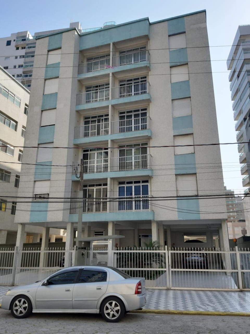 Property building, Parking