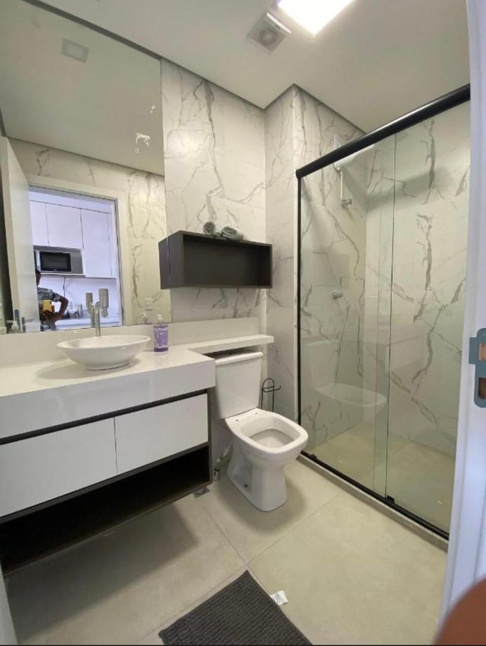 Studio lindo com ar condicionado e piscina - Bela Vita - 104 Apartment in State of São Paulo