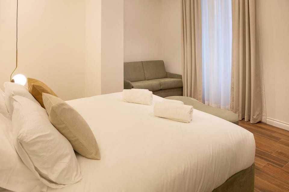 Bed, Coffee/tea facilities, Photo of the whole room, Bedroom, towels
