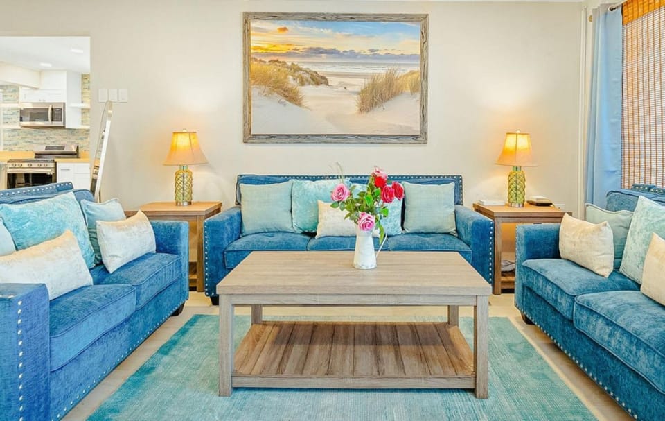 Palm Beach 8BR Villa | Beach Vibe by Bocobay Apartment in Noord