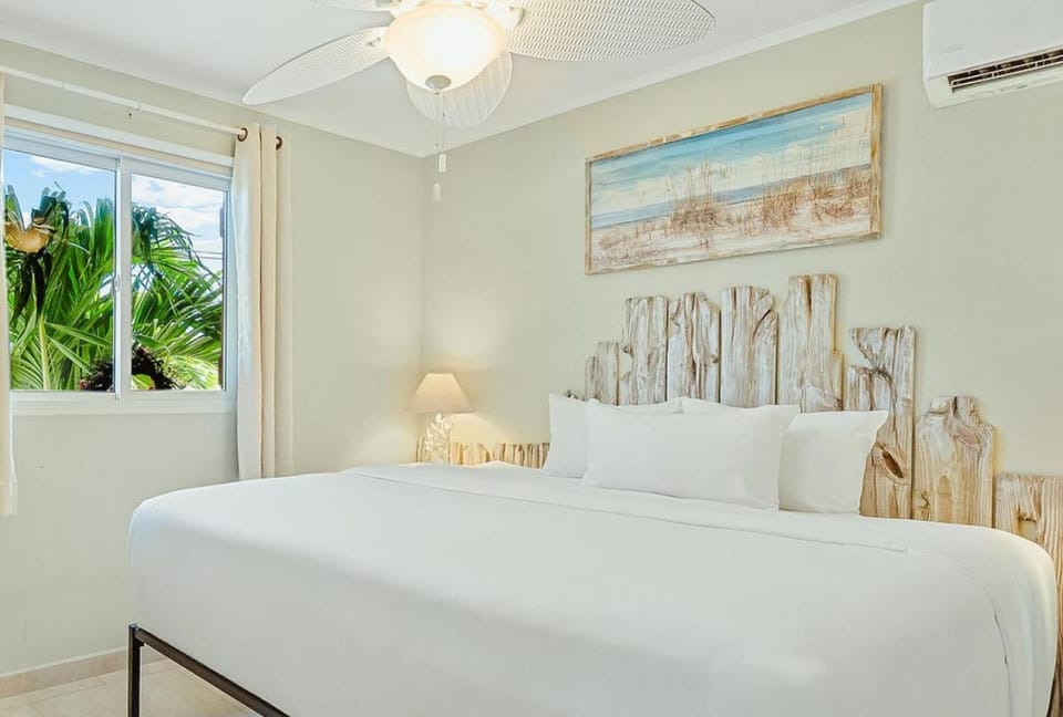 Palm Beach 8BR Villa | Beach Vibe by Bocobay Apartment in Noord