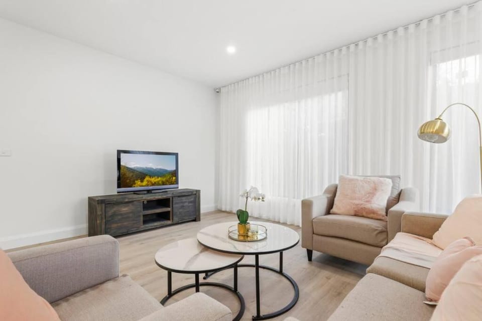 Entire House Stay in Springvale House in Springvale
