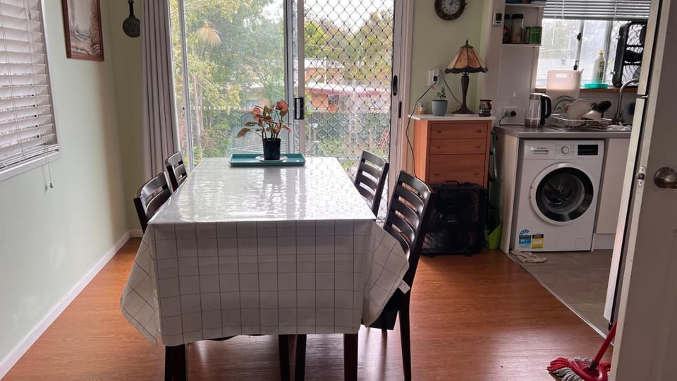 Double Rooms exit24 on M1 Vacation rental in Brisbane