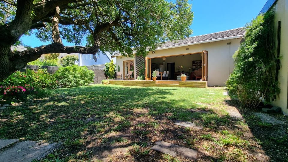 Bird Song House in Cape Town
