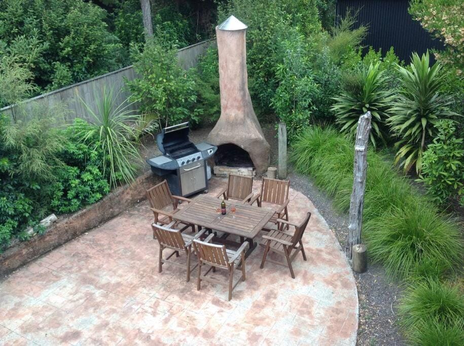 Patio, BBQ facilities, Dining area