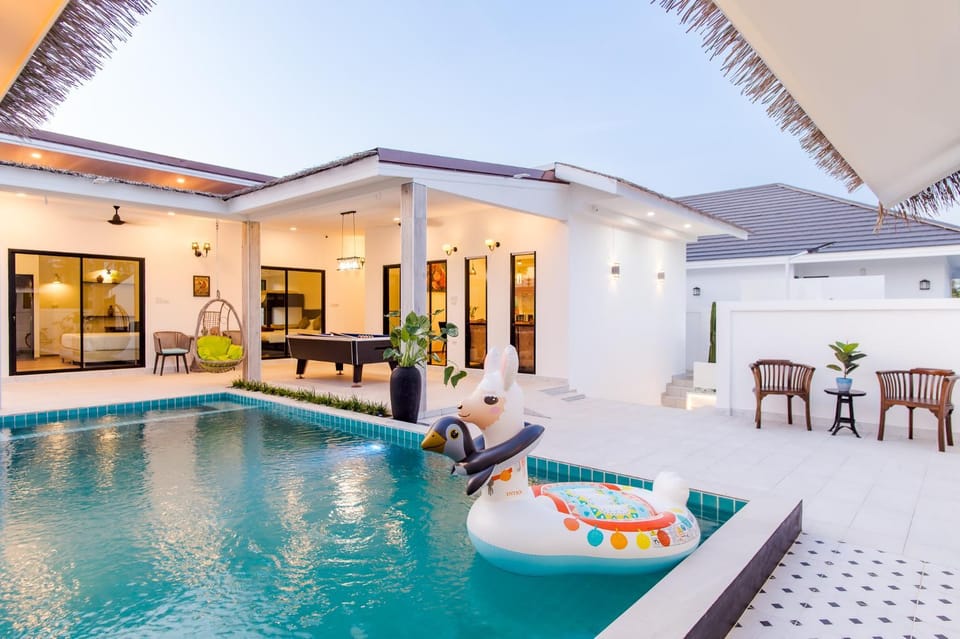 Patio, People, Dining area, Pool view, Swimming pool, children, group of guests, sunbed