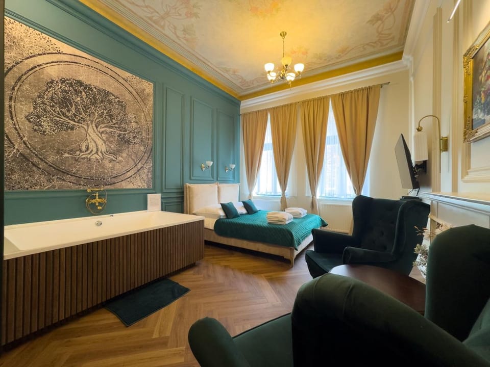 Apartament z Jacuzzi Kraków ART Koletek Apartment in Krakow