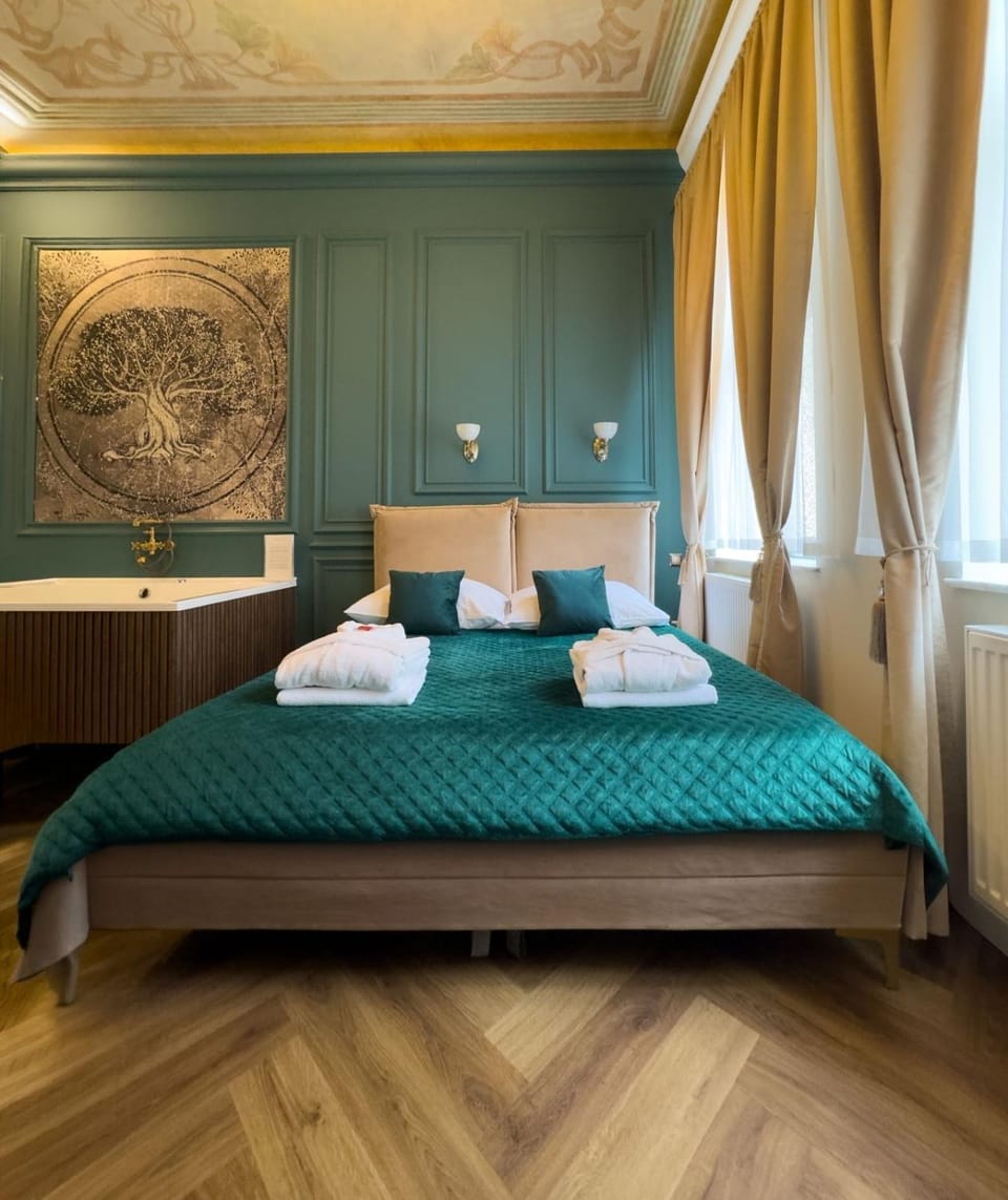 Apartament z Jacuzzi Kraków ART Koletek Apartment in Krakow