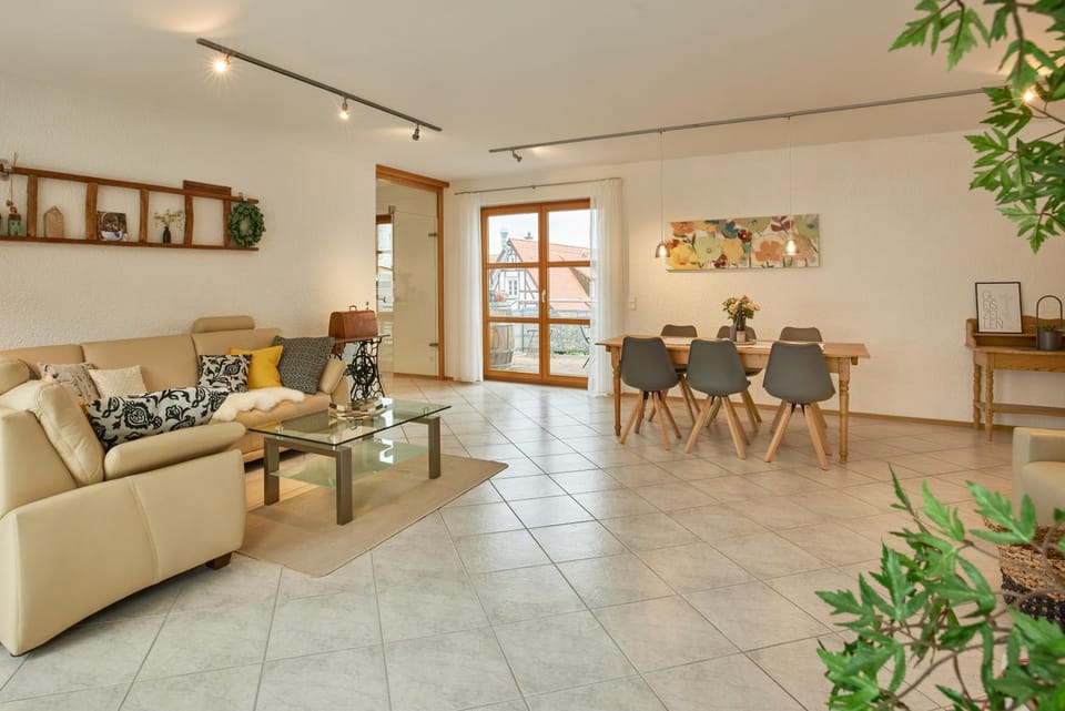 Living room, Seating area, Dining area