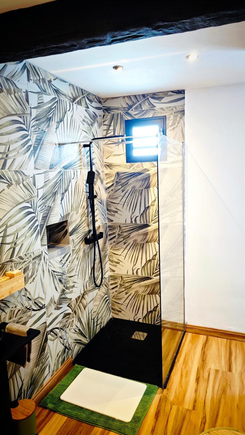 Shower, Bathroom