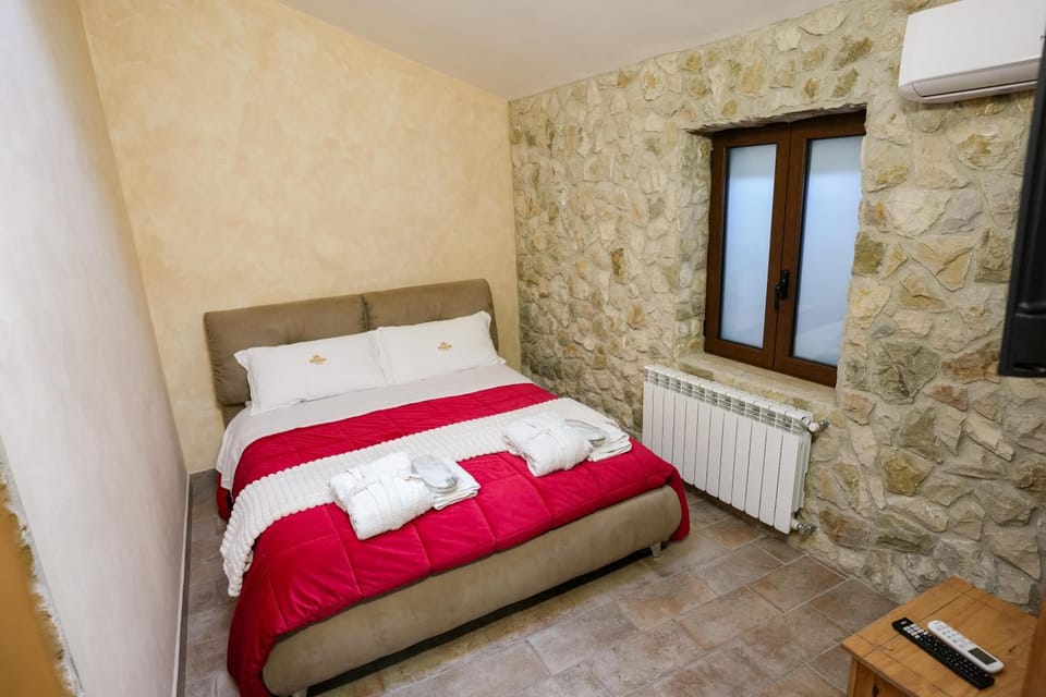 Gesualdo Suites Bed and Breakfast in Campania