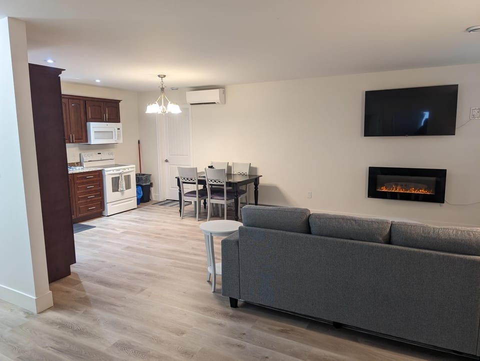Springhouse Seaside Retreat 2-Bedroom on the Bay Apartment in Newfoundland and Labrador