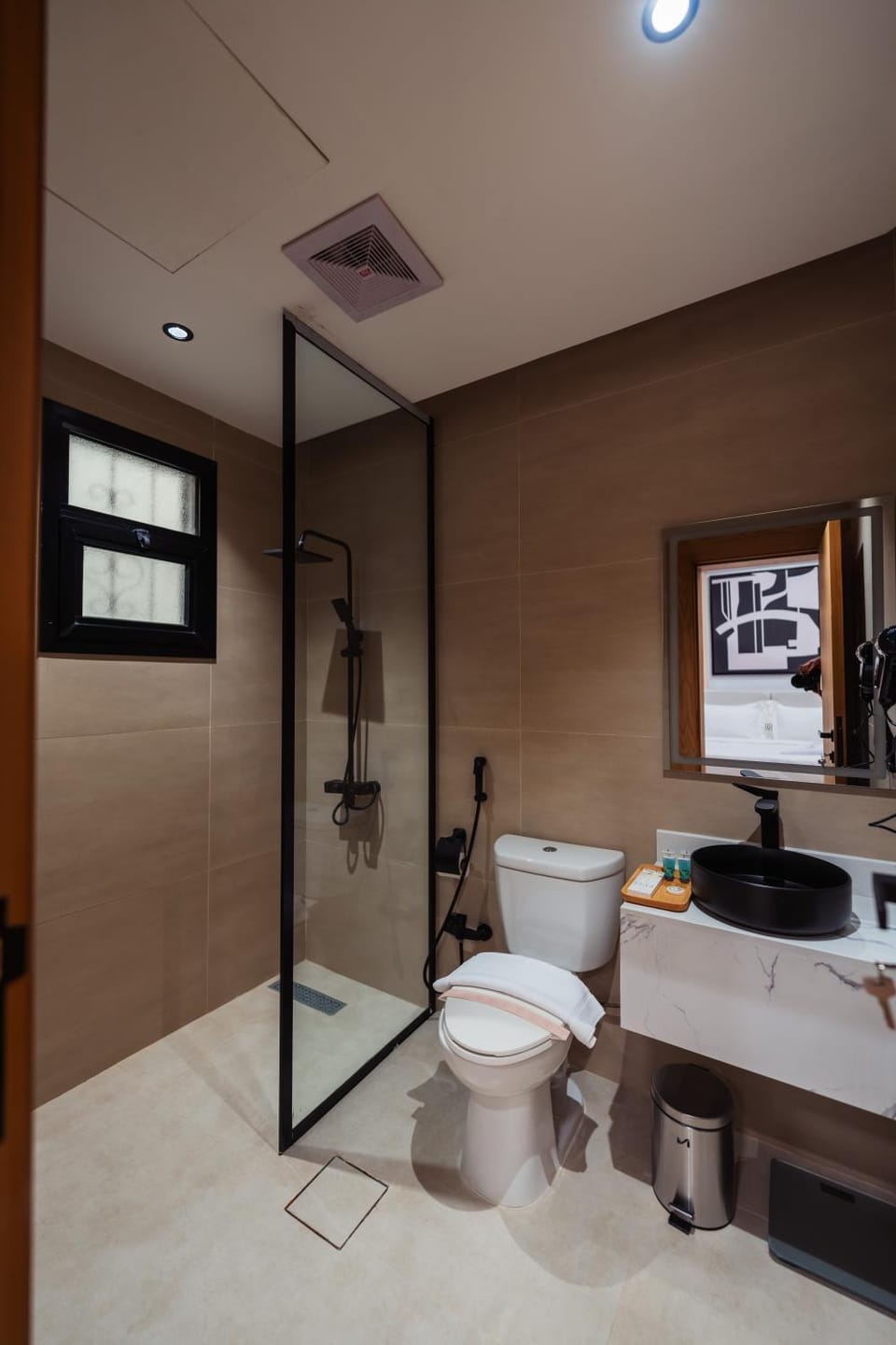 Bathroom, Bath