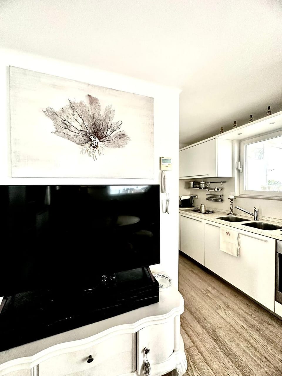 Kitchen or kitchenette, dishwasher, pet friendly, stove