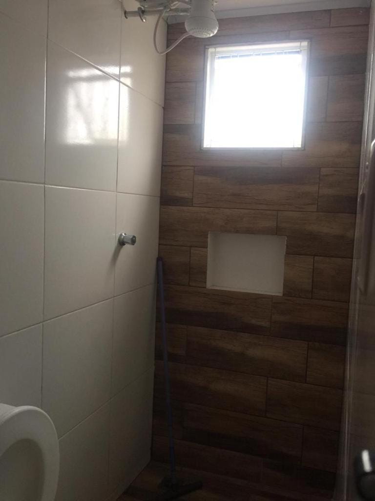 Quarto privativo para 4 pessoas com 1 cama de casal e 2 solteiros Luxury tent in State of São Paulo
