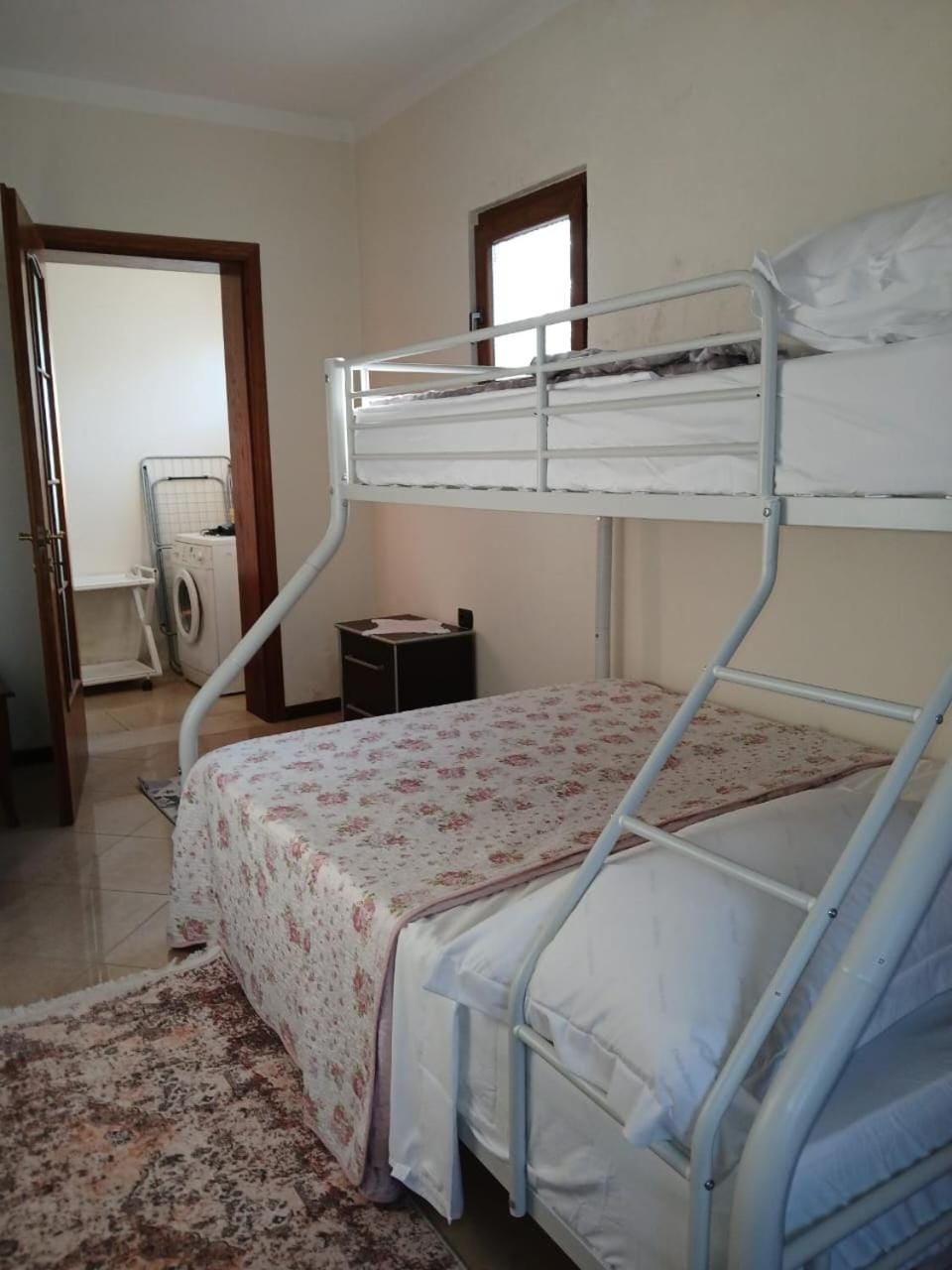 Bedroom, bunk bed, wardrobe