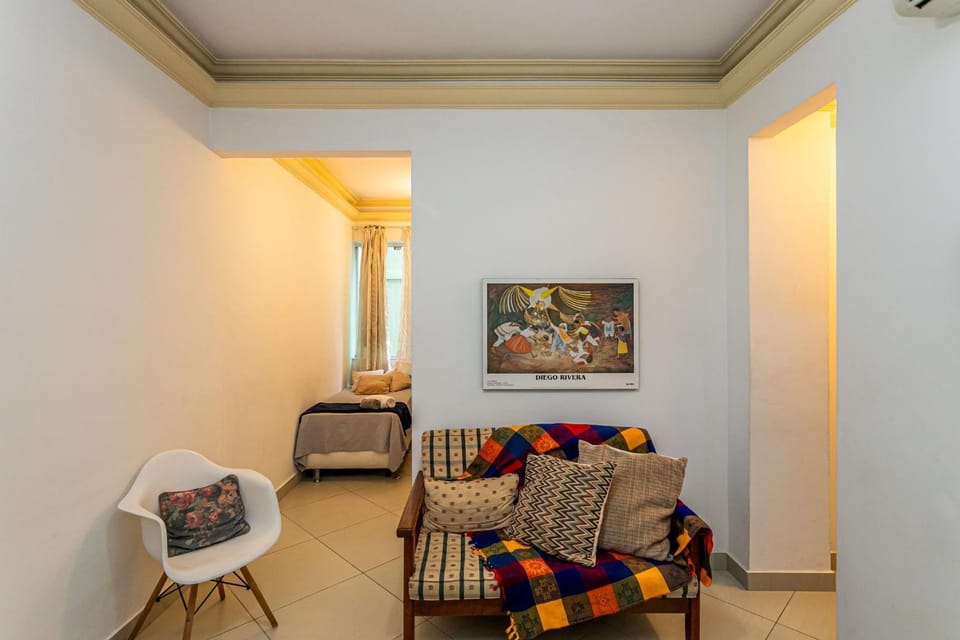 Communal lounge/ TV room, Living room, Dining area