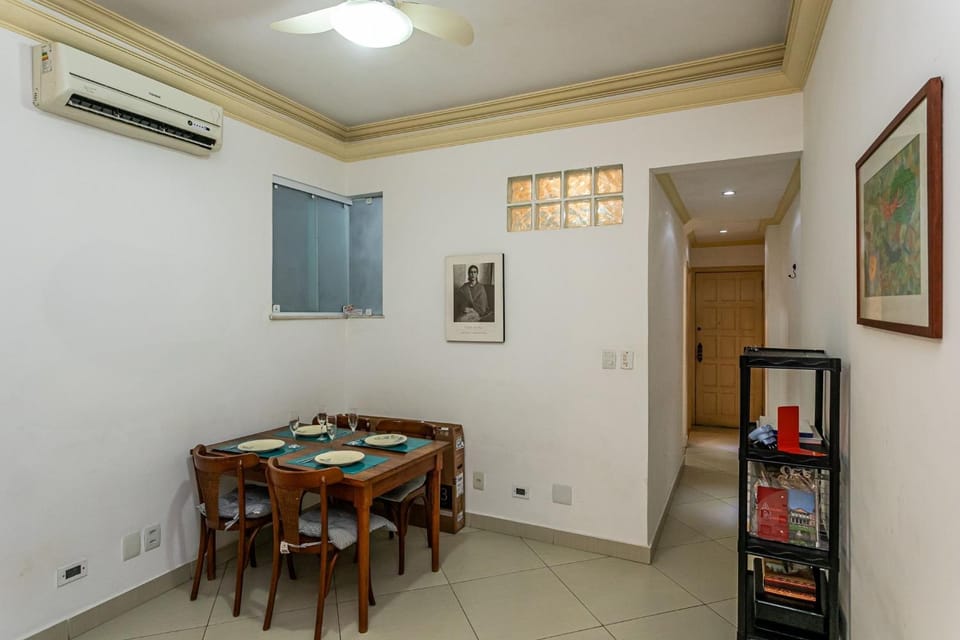 Communal lounge/ TV room, Living room, Dining area