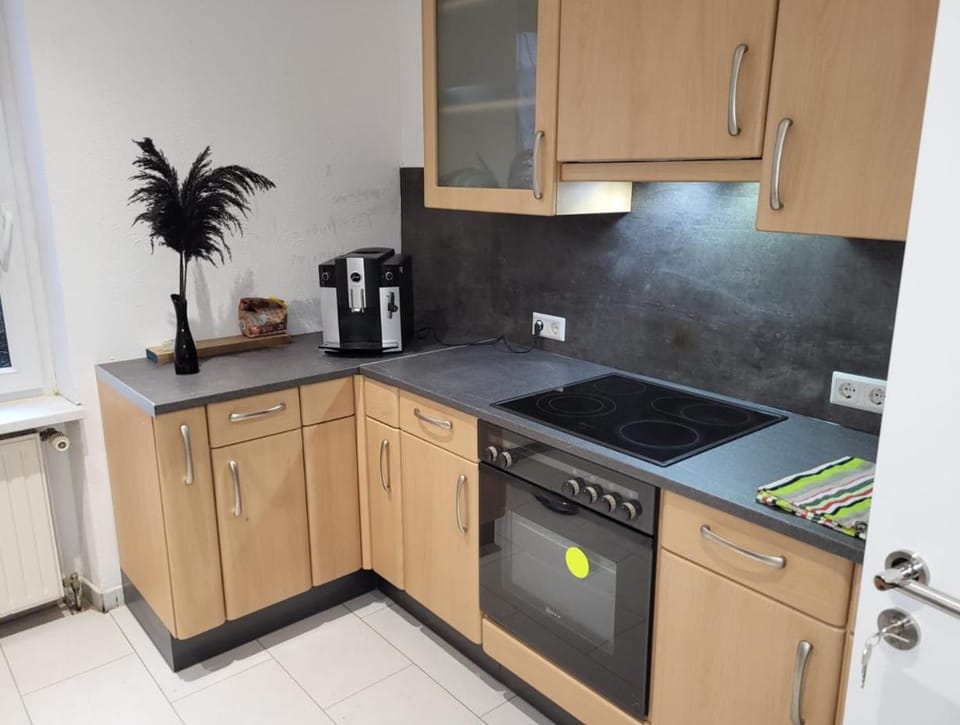 Kitchen or kitchenette, Kitchen or kitchenette