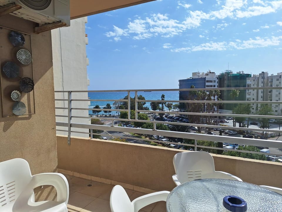 Patio, Sea view