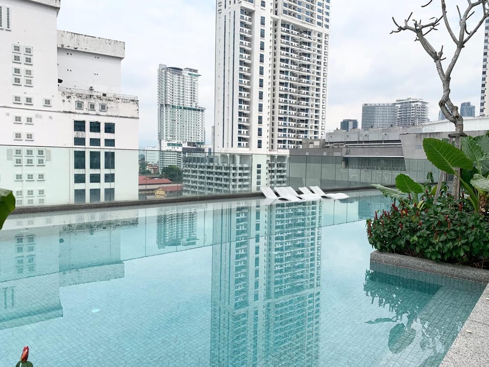 City view, Pool view, Swimming pool, Swimming pool