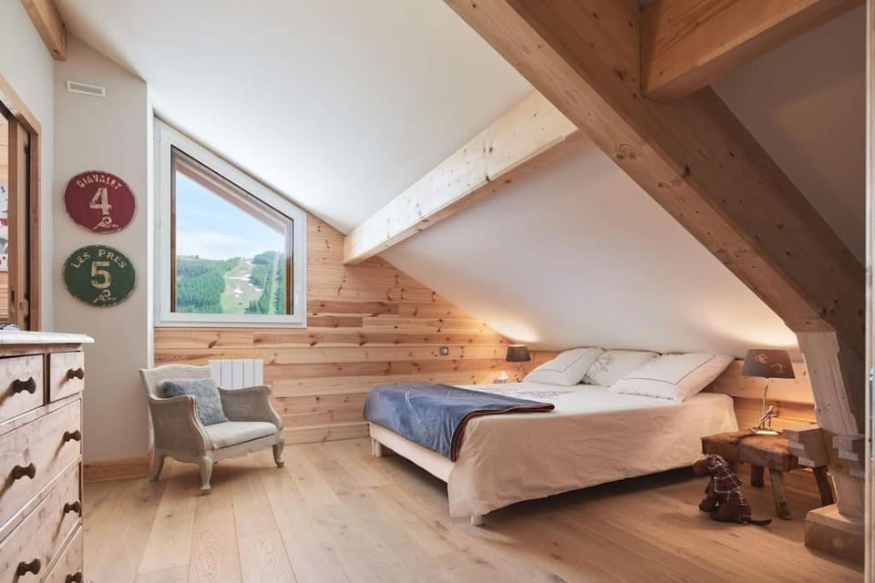 FRGK Chalet de Prestige Luxury Mountain Retreat & Ultra-Fast Wi-Fi Chalet in Saint-Étienne-de-Tinée