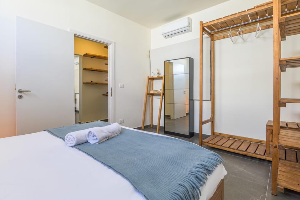 Blue Bird Batroun Souks Apartment in Africa