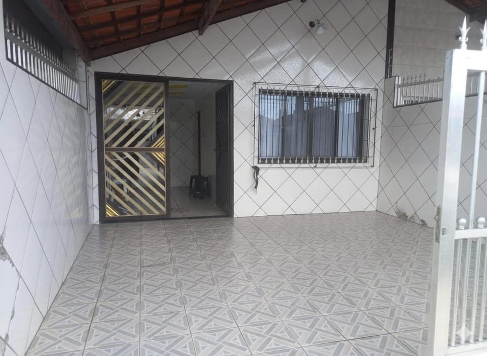 Casa mikegomesm Praia Grande Ocian - Zona 1 - 3 Quartos House in State of São Paulo