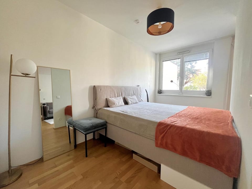Wohnung mit Garten in 1230 Wien Apartment in Vienna