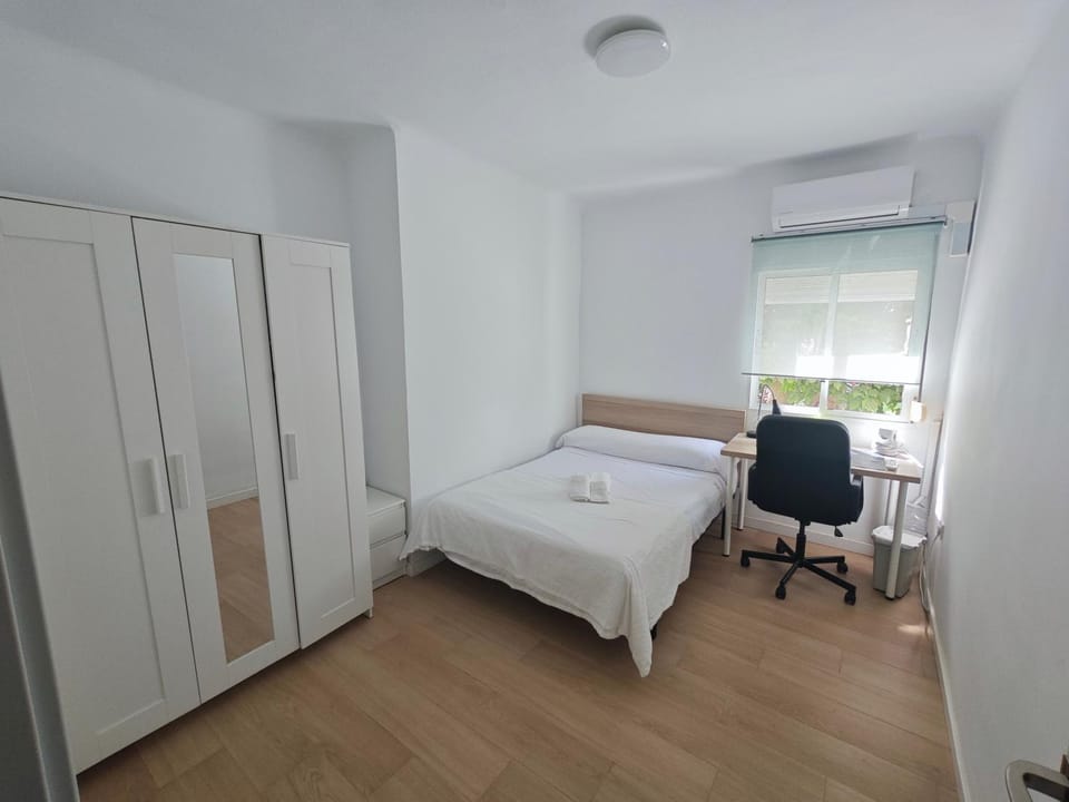 Málaga Stay - San Rafael Apartment in Malaga