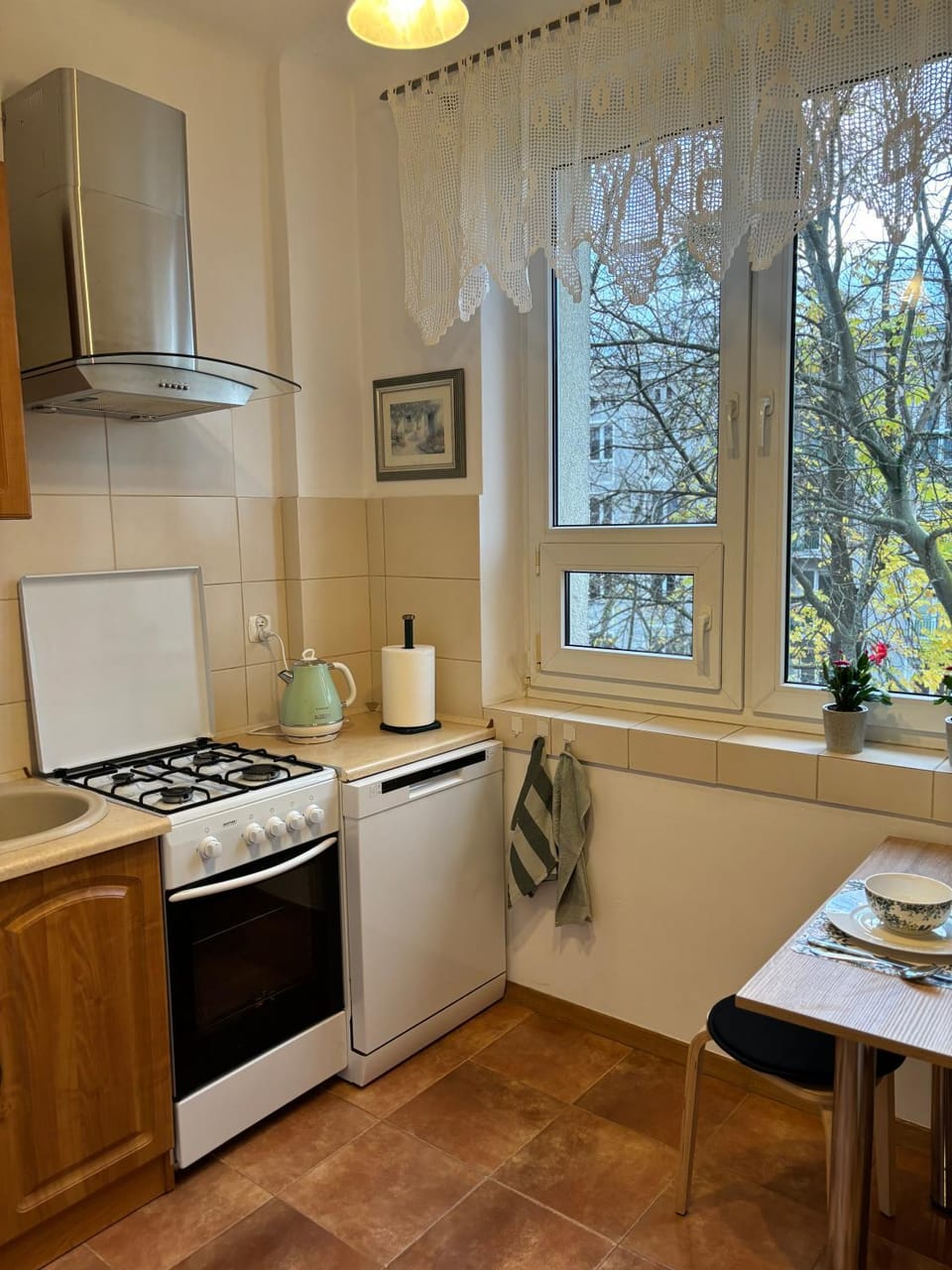 Klimatyczny apartament na Bielanach przy metrze Apartment in Warsaw