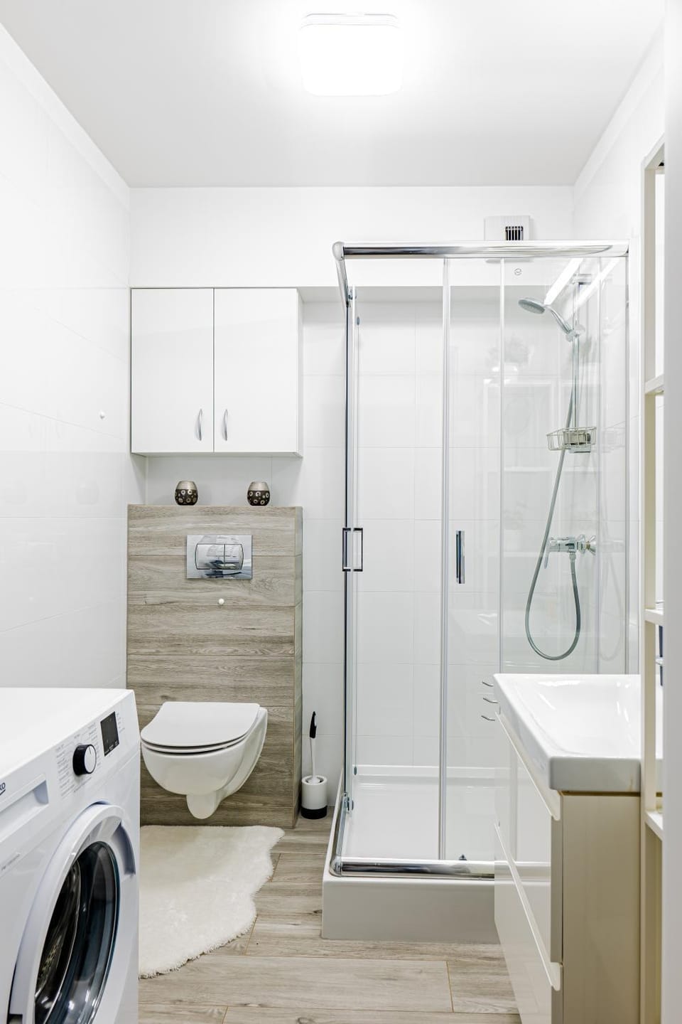 Shower, Toilet, washing machine