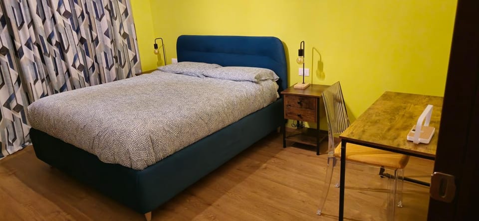 Cornelia Battistini - Ampia camera con bagno privato Vacation rental in Rome