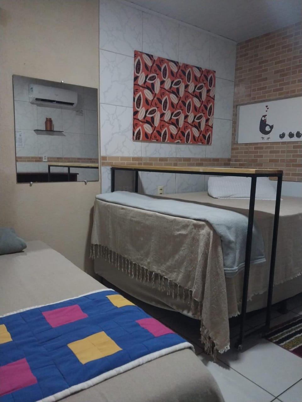 Bed, Photo of the whole room, air conditioner
