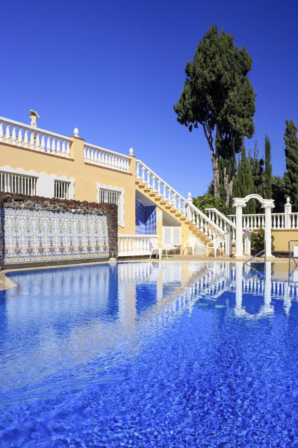 Pool view, Swimming pool, Swimming pool