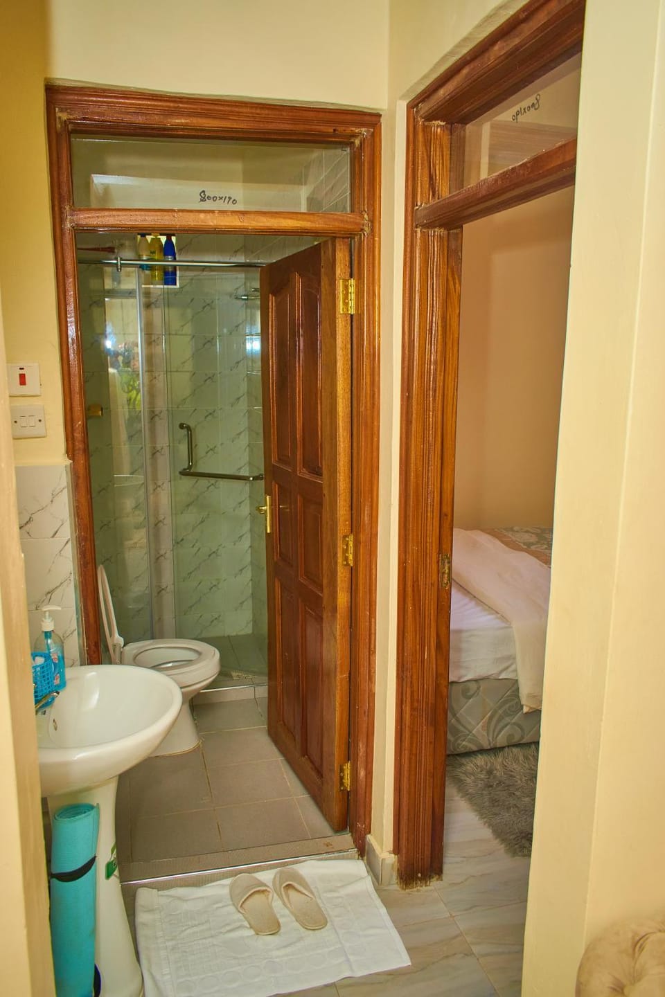 Toilet, Bathroom, Bedroom