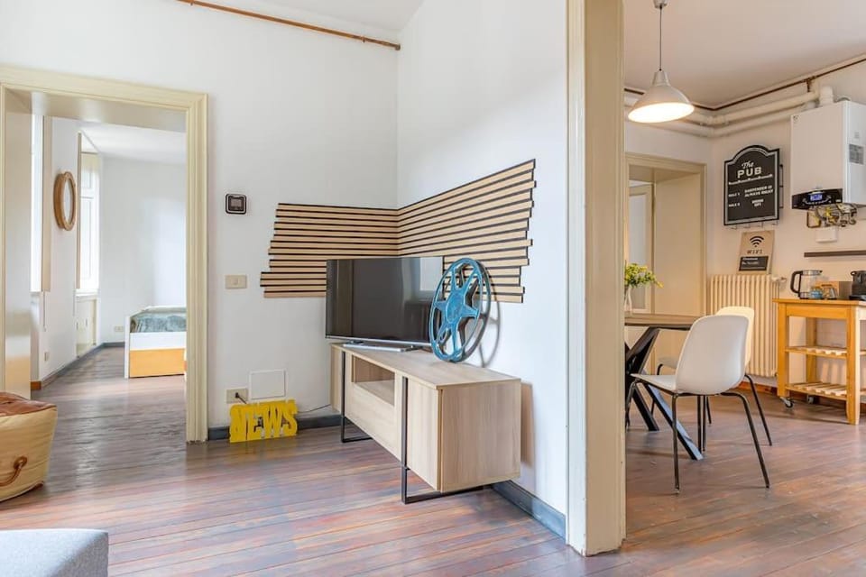 Ferro House Apartment in Como