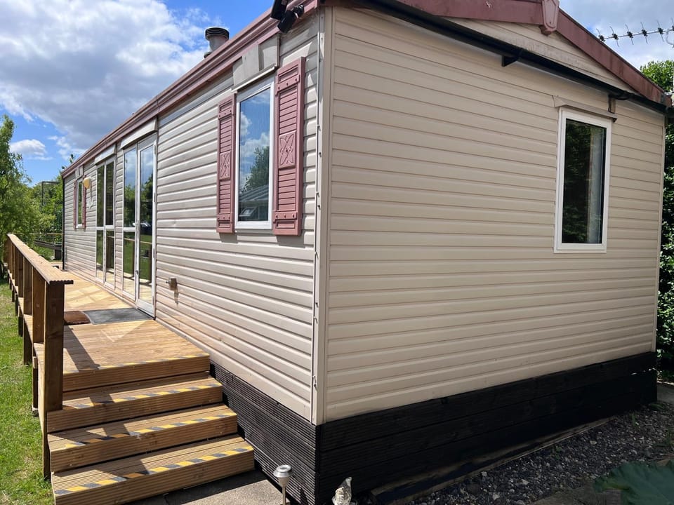 The static, it is what it is! Apartment in South Cambridgeshire District