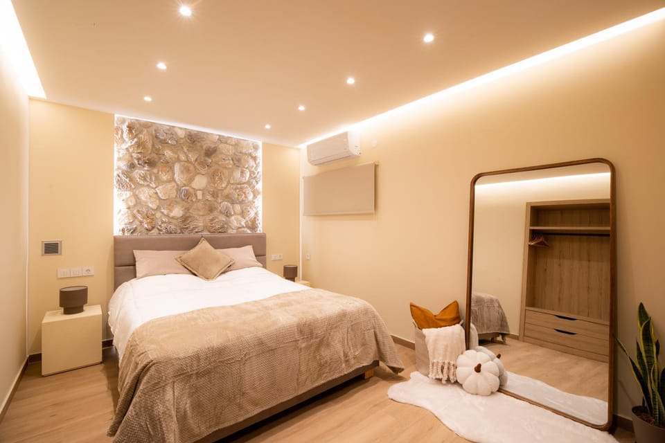 Bed, Bedroom, air conditioner