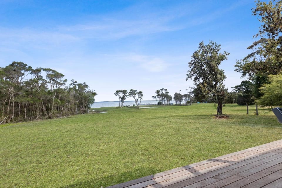 Avon - Waterfront Retreat House in Loch Sport