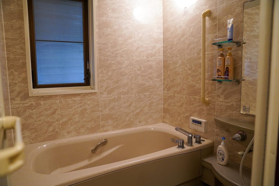 Hot Tub, Bathroom, Bath
