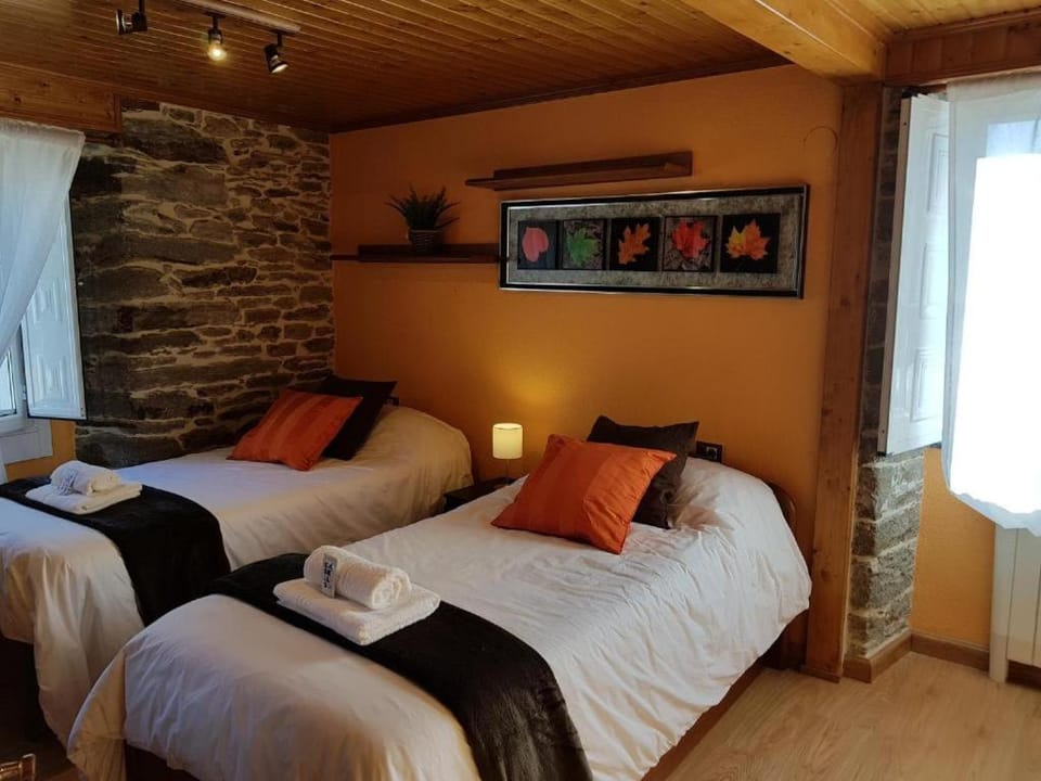 Aqua Rooms Sarria Bed and Breakfast in Galicia