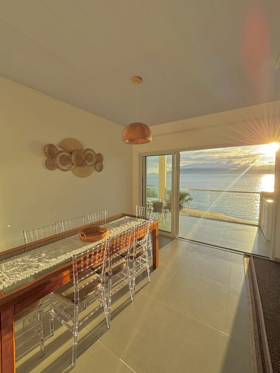 Natural landscape, View (from property/room), Kitchen or kitchenette, Dining area