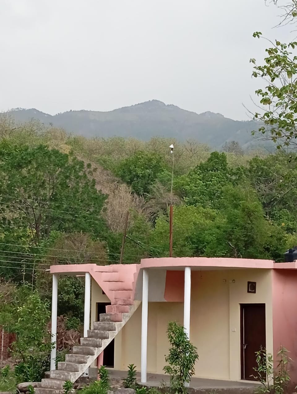 Property building, Day, Natural landscape, Mountain view