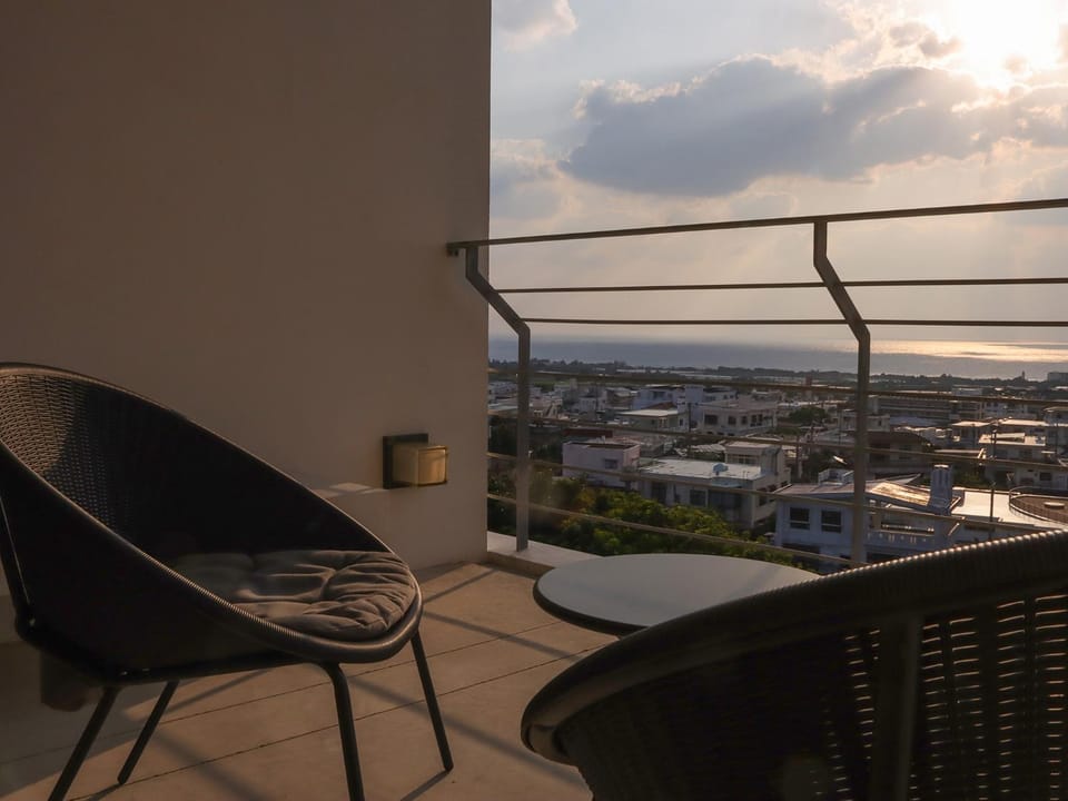 View (from property/room), Photo of the whole room