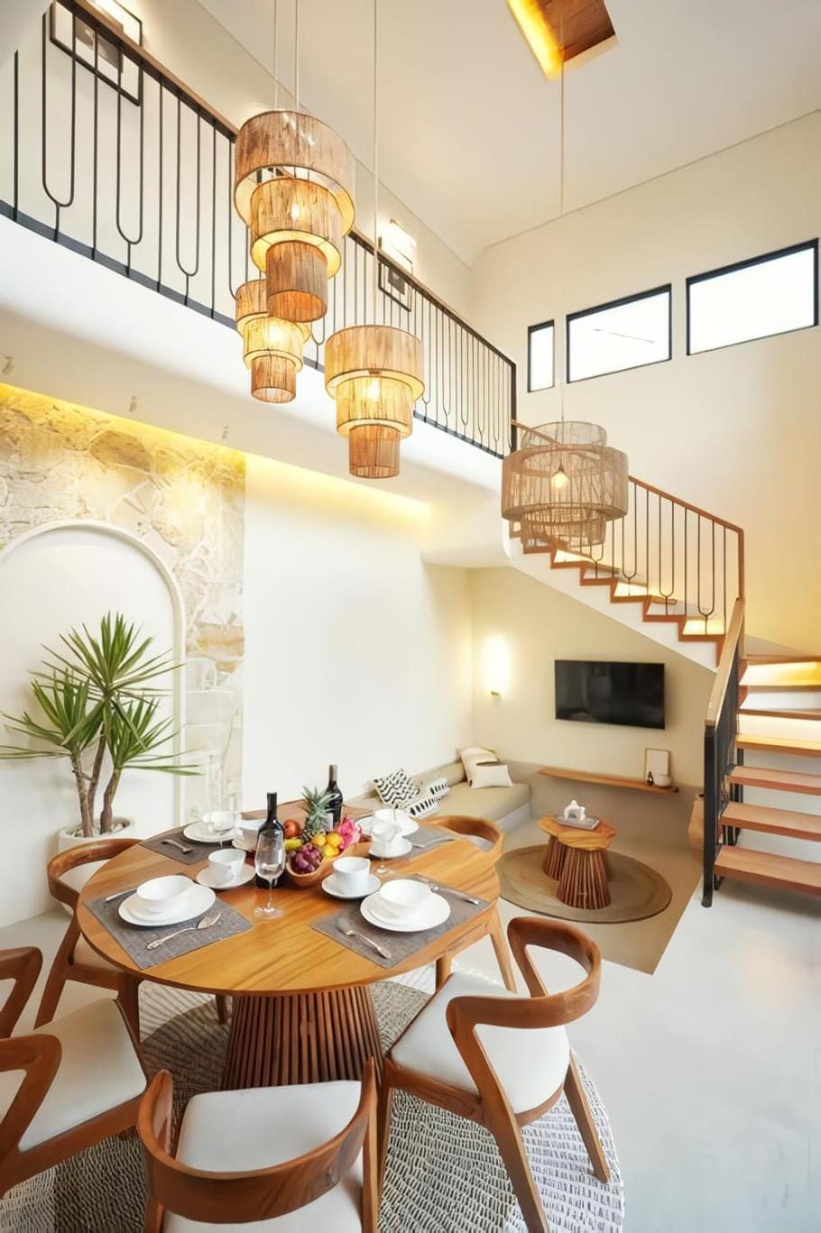 Living room, Seating area, Dining area