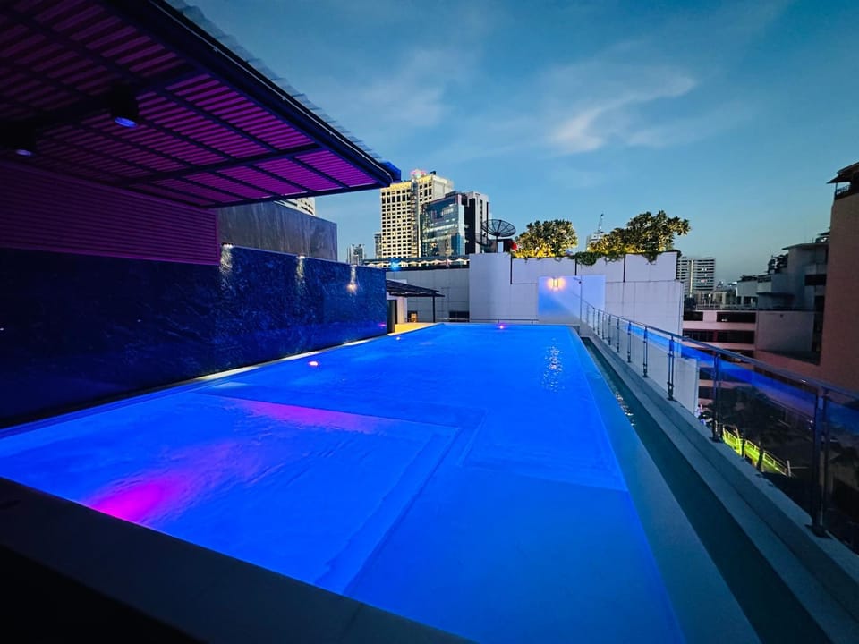 Pool view, Swimming pool, Swimming pool