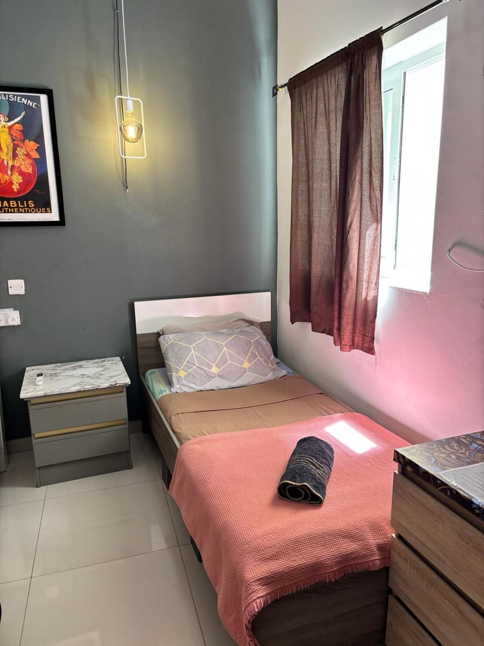 Central Sliema Stay Cozy for 4 guests, Air-Conditioned, Self Check-In Vacation rental in Sliema