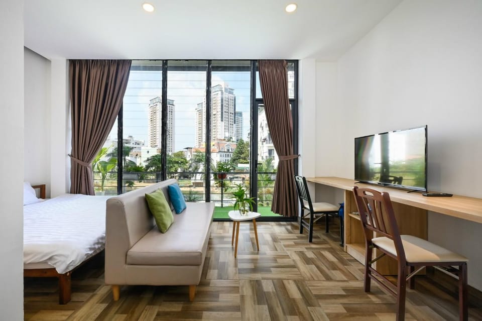 Sunshine Apartment hotel in Ho Chi Minh City